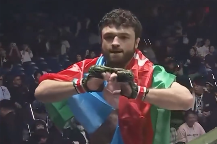 Vüqar Kərəmov MMA-da 6-cı qələbəsini qazandı