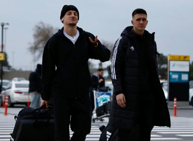 "Qarabağ" İsveçə getdi