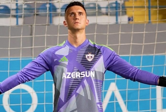 “Qarabağ”ın futbolçusu Polşada ilin ən yaxşı 9-cu qapıçısı seçilib