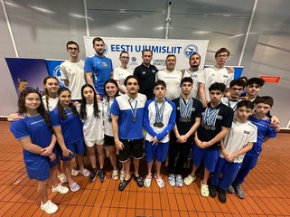 Azərbaycan üzgüçülərindən Estoniyada 22 medal