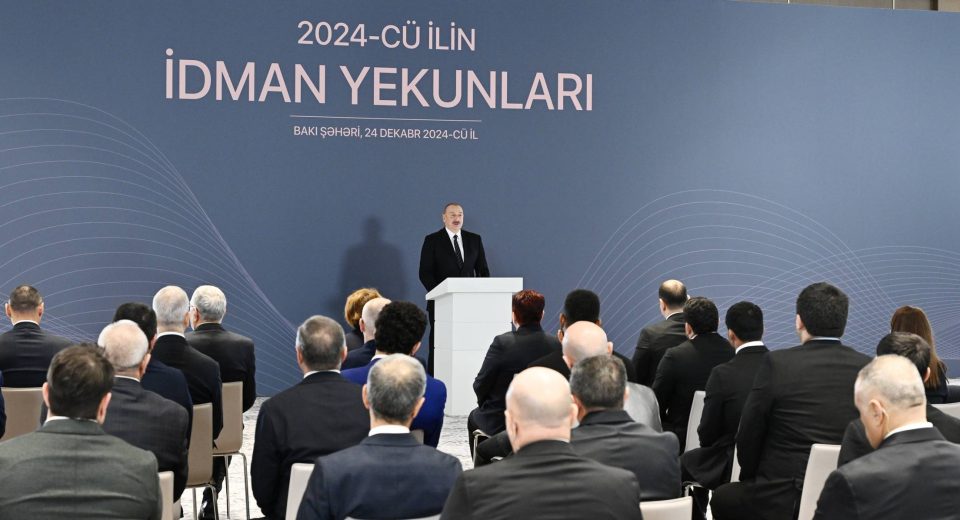 İlham Əliyev ilin idman yekunlarına həsr olunan mərasimdə iştirak edib