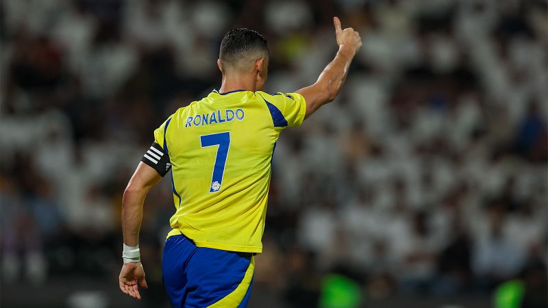 Ronaldonun məvacibi açıqlandı: Rekord məbləğ