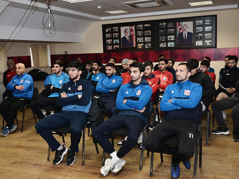 MOİK-in üzvləri üçün danışılmış oyunlarla bağlı seminar