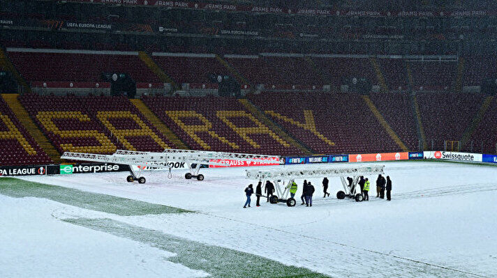 "Qalatasaray"ın Avropa Liqası matçı təxirə salınır?