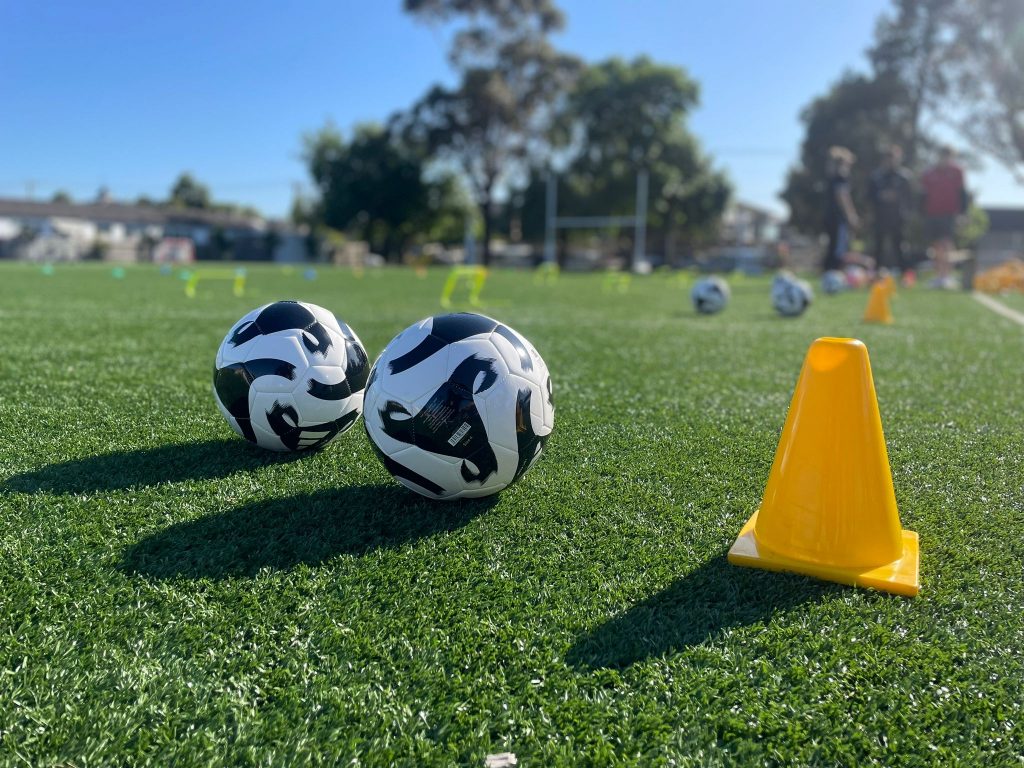 Gənc futbolçu oyun zamanı beyin ölümü keçirdi