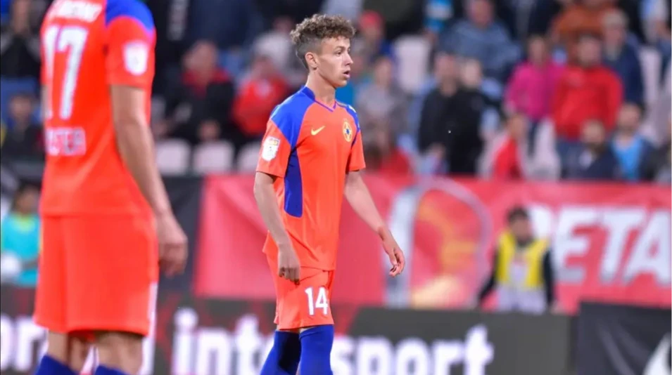 19 yaşlı futbolçu vəfat etdi