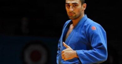 Kotsoyevdən AÇ-də gümüş medal