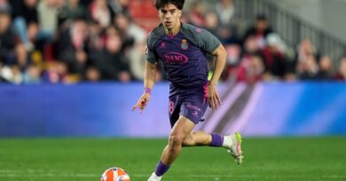 Daha bir futbolçu zorlamada ittiham olunur