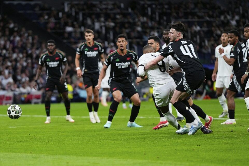 "Real"ın penaltisi buna görə ləğv olunub: UEFA açıqladı