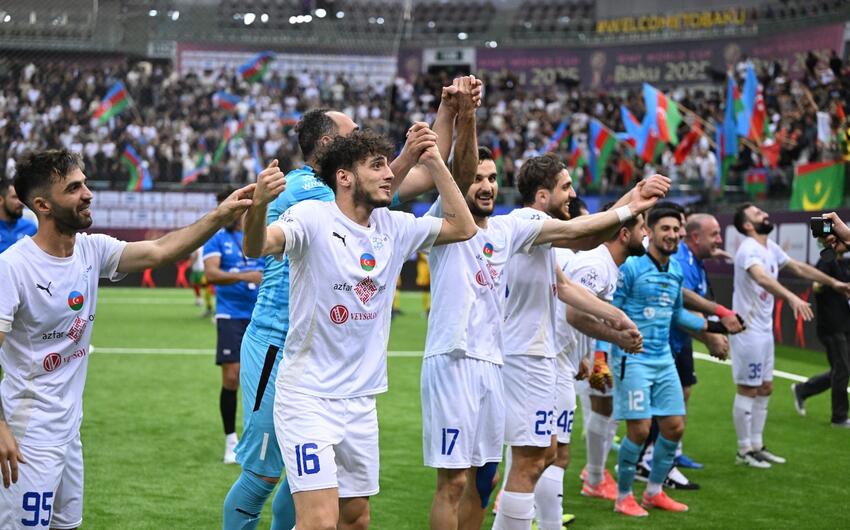 DÇ: Azərbaycan millisi dünya çempionunu yenib 1/4 finala yüksəldi