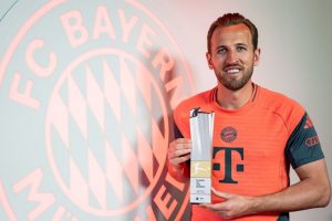 Bundesliqada mövsümün futbolçusu o oldu - FOTO 2 Bundesliqada mövsümün futbolçusu o oldu - FOTO