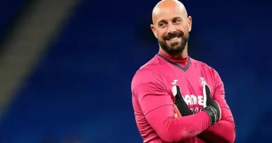 Daha bir ulduz futboldan gedir