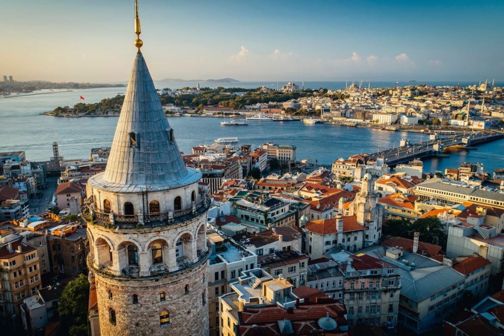 İtaliya klubunun ulduzu İstanbula gəlir - Hansı komandaya keçir?
