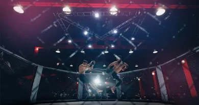 MMA döyüşçüsünü qələbə qazanandan dərhal sonra “tok” belə vurdu – VİDEO