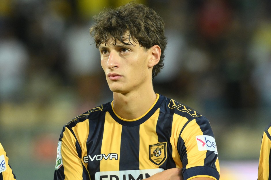 Bu klub diktatorun nəvəsini transfer etdi