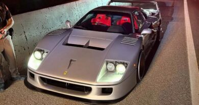4 milyonluq “Ferrari”ni vurub qaçan yük maşınının sürücüsü axtarılır - FOTO