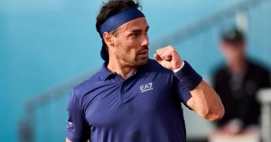 Məşhur tennisçi karyerasını bitirdi