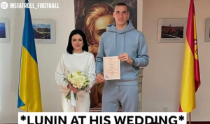 Kapitanı həyat yoldaşından çox sevir: Luninin geyimi gündəm oldu - FOTO 3 Kapitanı həyat yoldaşından çox sevir: Luninin geyimi gündəm oldu - FOTO