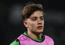 "Komo"dan rekord transfer