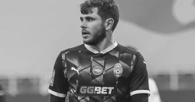 25 yaşlı futbolçu öldü