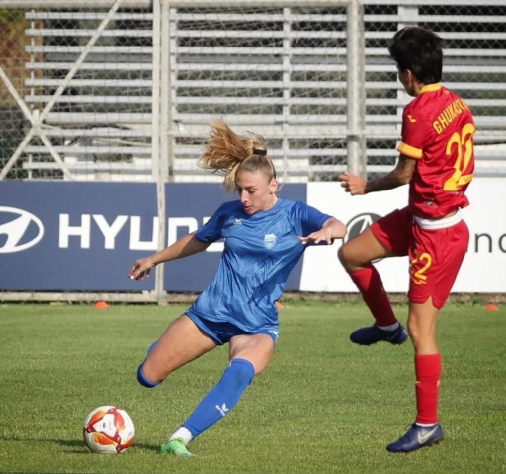 Azərbaycanlı futbolçunun komandası erməniləri darmadağın etdi