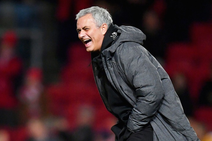 Mourinyonun təsəllisi: titul uğrunda mübarizə aparacağıq