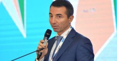 İspaniya təmsilçisi azərbaycanlı uşaqları geri göndərir