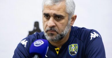 Adil Şükürov: "Bu gün daha istəkli “Kəpəz” gördük"