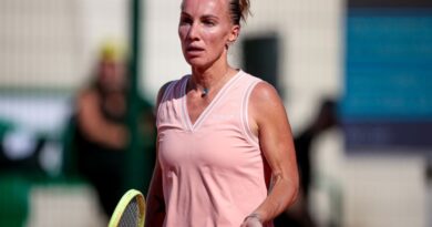 Məşhur rus tennisçidən Putinin işğalçı müharibəsinə etiraz: Ər ardınca Çinə gedək?