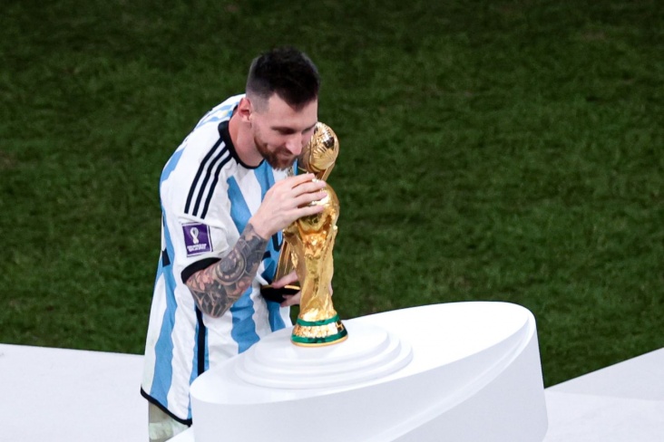 Messi 69 illik rekordu da qırdı