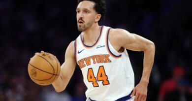Məşhur basketbolçu nüfuzlu turnirdə fotoqraflıq etdi