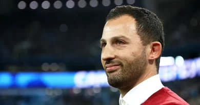 “Fənərbağça” onu da qovur