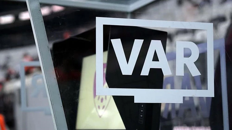 VAR-ın niyə tətbiq olunduğunu unutmuşuq – Rozetti nəyə eyham vurur?