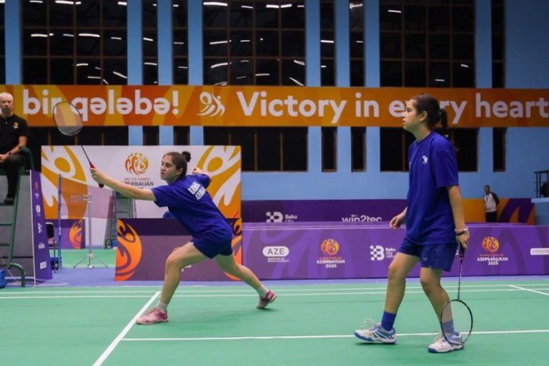 III MDB Oyunları: Badminton yarışlarına da start verildi
