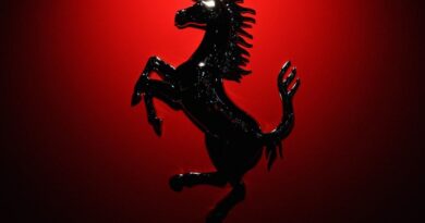 "Ferrari" dəyər itirdi: Rekord həddə