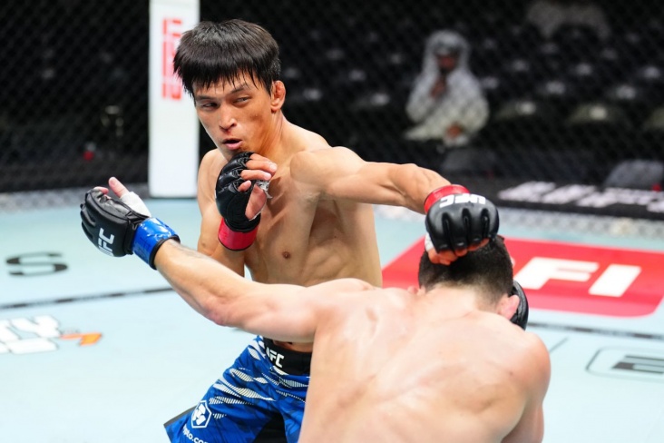 Qazax döyüşçü UFC-dən qovuldu