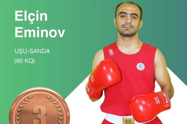 Eminovdan İslamiadada bürünc medal