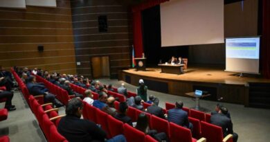 Fərid Qayıbov Qəbələdə idman federasiyalarının nümayəndələri ilə görüşüb
