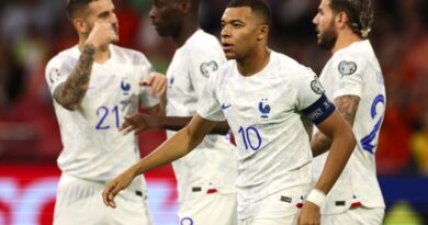 Əfsanə qəzəbləndi: Mbappe Bakıya gəlməmək üçün zədə uydurub?