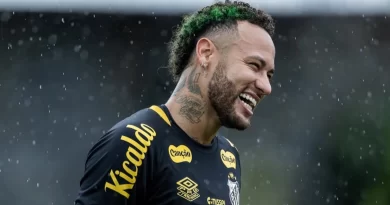 Neymar 60 milyonluq kolleksiyası ilə öyündü: Təyyarə, helikopter və... - FOTOLAR/VİDEO