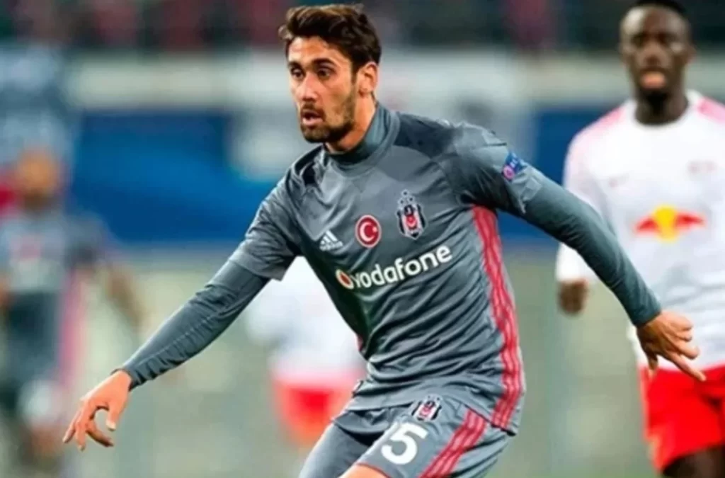 Çempionlar Liqasında oynayıb, indi dönər satır – FOTO