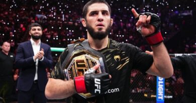 Dövrün ən yaxşı 5 UFC döyüşçüsünün adını açıqladı