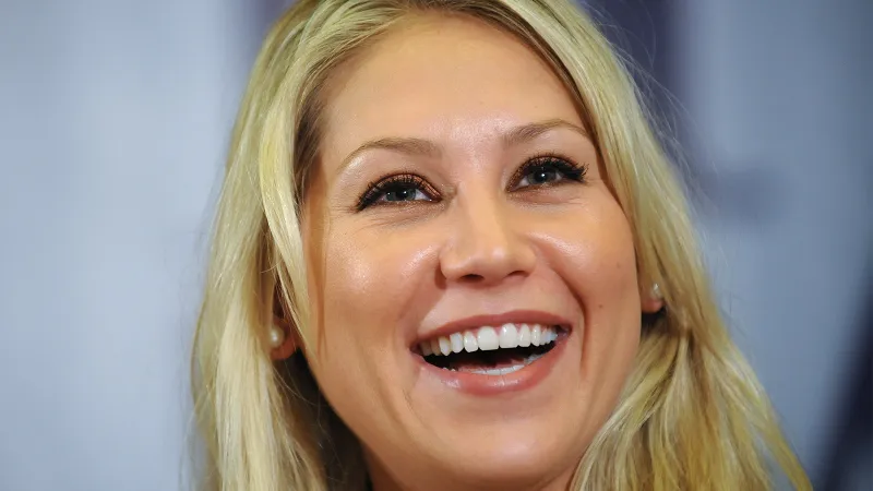 Mənim günəşlərim: Kurnikova övladlarının FOTOSUNU paylaşdı