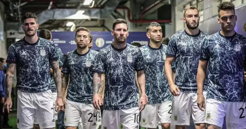 Messi Argentinanın DÇ-də çempioluq şansı haqda danışdı