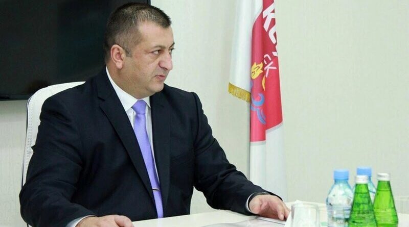 Qaçaqmalçılıqda iştirak edən şirkətlər Zaur Axundovundur