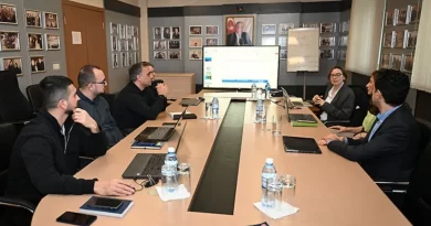 AFFA-da UEFA-nın Kütləvi Futbol üzrə mentoru ilə görüş keçirildi