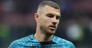 Dzeko 47 illik rekordu qırdı