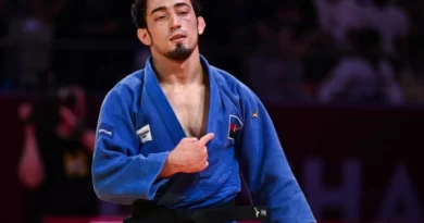 "Böyük Dəbilqə": Azərbaycan cüdoçusu qızıl medal qazandı