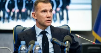 Şevçenko Moskvaya gedən əfsanələri qınadı: Biri üzr istədi