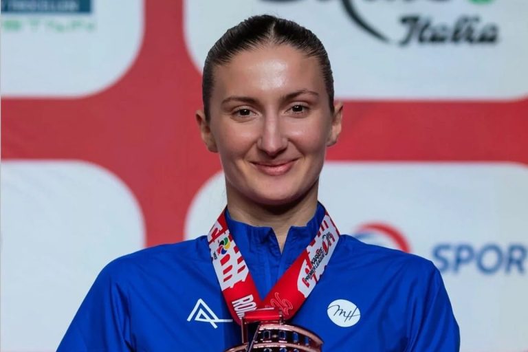 Azərbaycan karateçisi bürünc medal qazandı